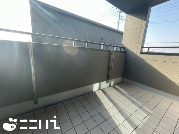 姫路市北条梅原町、新築一戸建てのバルコニー画像です