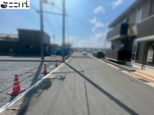 揖保郡太子町竹広、土地の前面道路を含む現地写真画像です