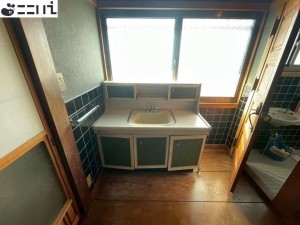 たつの市誉田町福田、中古一戸建ての洗面画像です