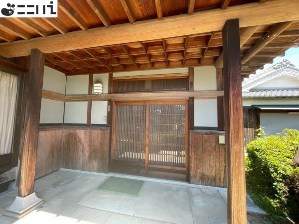 たつの市誉田町福田、中古一戸建ての玄関画像です