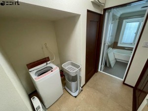 たつの市新宮町香山、中古一戸建ての洗面画像です
