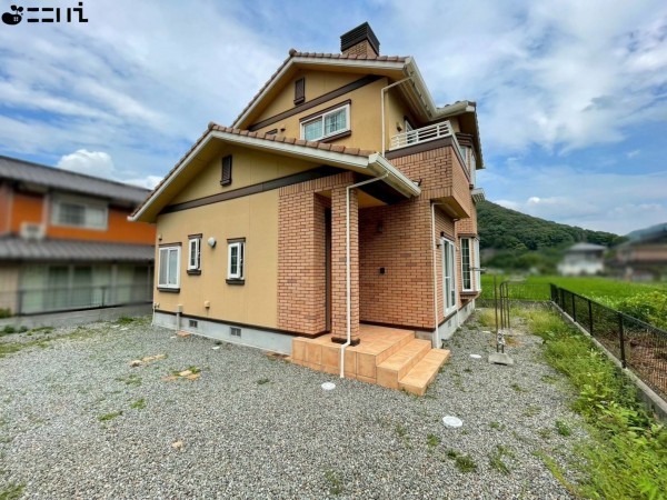 たつの市新宮町香山、中古一戸建ての外観画像です