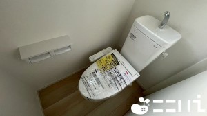 姫路市青山、新築一戸建てのトイレ画像です