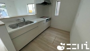 姫路市青山、新築一戸建てのキッチン画像です