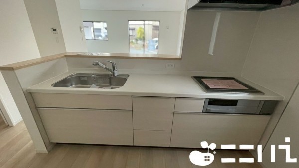 姫路市青山、新築一戸建てのキッチン画像です