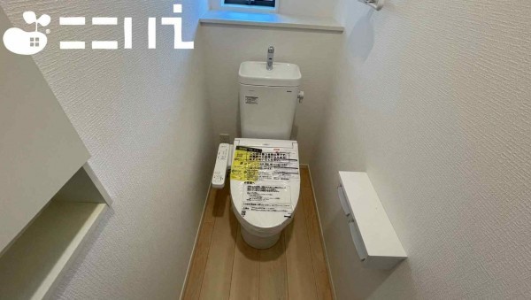 姫路市庄田、新築一戸建てのトイレ画像です