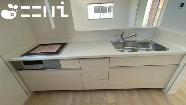 姫路市庄田、新築一戸建てのキッチン画像です