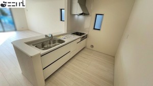 揖保郡太子町矢田部、新築一戸建てのキッチン画像です