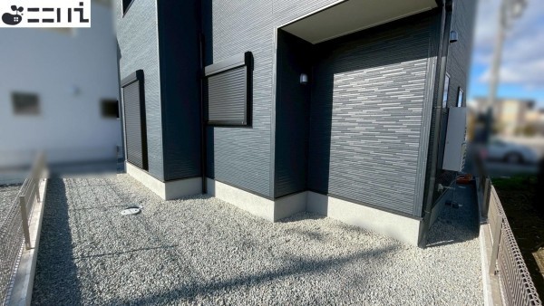 揖保郡太子町矢田部、新築一戸建ての玄関画像です