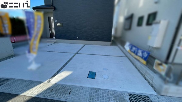 揖保郡太子町矢田部、新築一戸建ての駐車場画像です