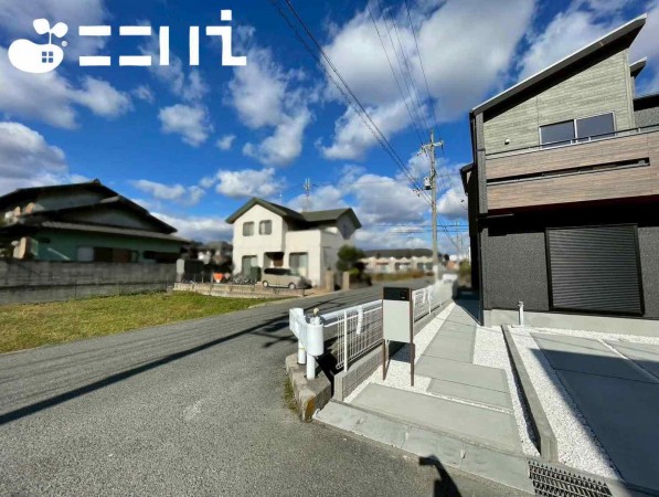 姫路市玉手、新築一戸建ての画像です