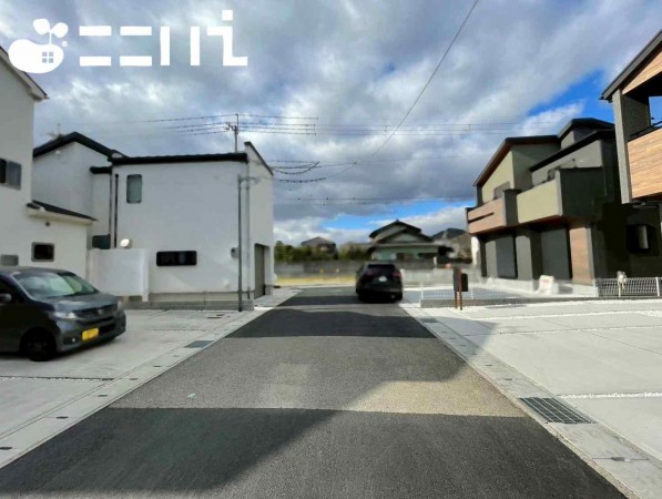 姫路市玉手、新築一戸建ての画像です