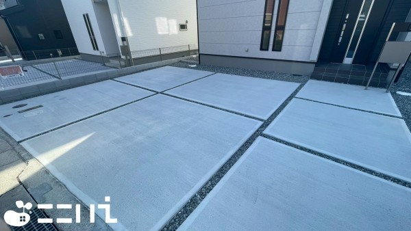 姫路市上大野、新築一戸建ての駐車場画像です