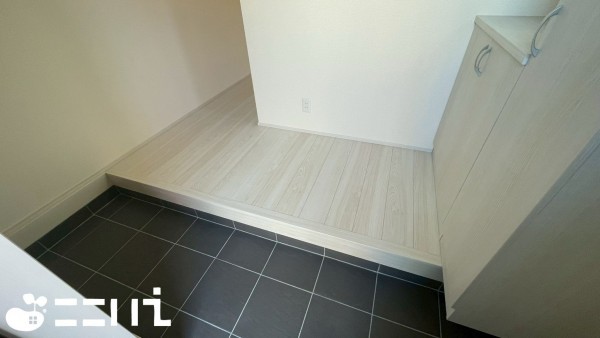 姫路市上大野、新築一戸建ての玄関画像です