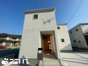 姫路市奥山、新築一戸建ての外観画像です
