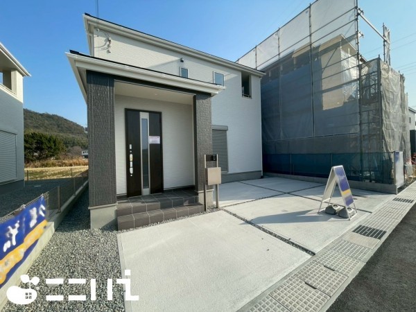 姫路市奥山、新築一戸建ての外観画像です