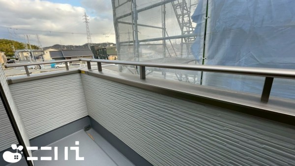 姫路市奥山、新築一戸建てのバルコニー画像です