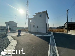 姫路市奥山、新築一戸建ての外観画像です