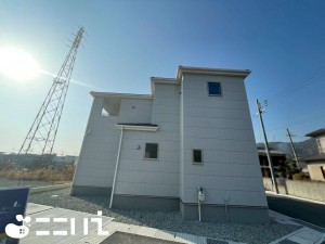 姫路市奥山、新築一戸建ての外観画像です