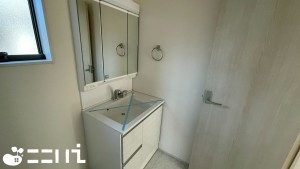 姫路市奥山、新築一戸建ての洗面画像です