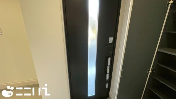 姫路市奥山、新築一戸建ての玄関画像です