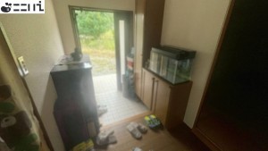 たつの市新宮町上莇原、中古一戸建ての玄関画像です