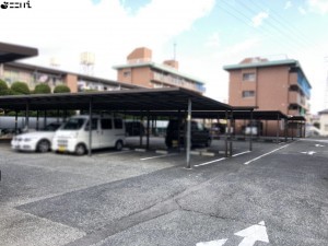 姫路市青山西、収益/事業用物件/マンションの駐車場画像です
