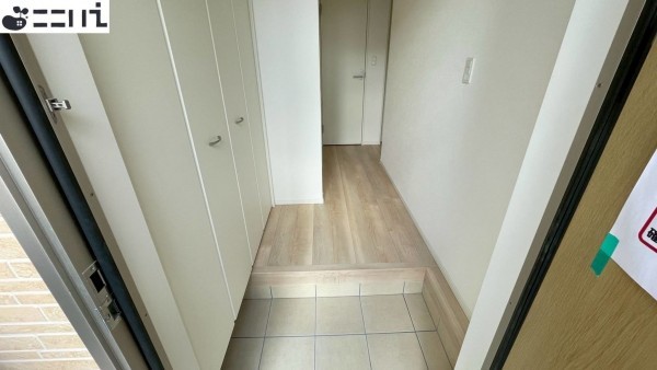 たつの市龍野町片山、新築一戸建ての玄関画像です