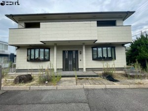 姫路市三左衛門堀西の町、中古一戸建ての外観画像です