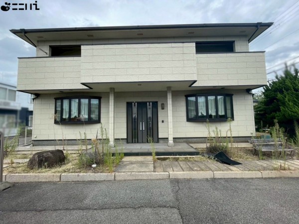 姫路市三左衛門堀西の町、中古一戸建ての外観画像です