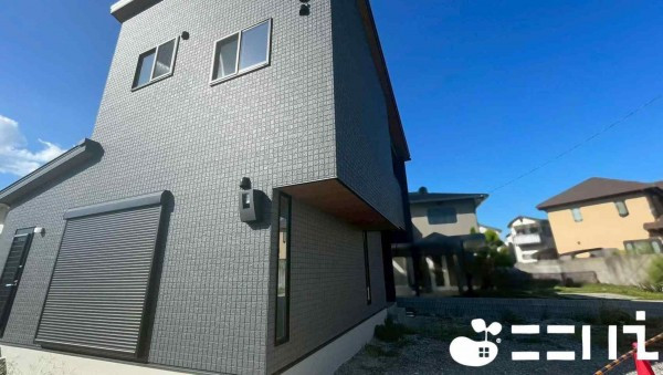 姫路市御立西、新築一戸建ての外観画像です
