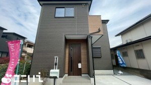 姫路市網干区坂上、新築一戸建ての外観画像です