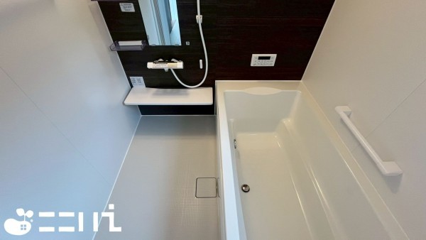 姫路市網干区坂上、新築一戸建ての風呂画像です