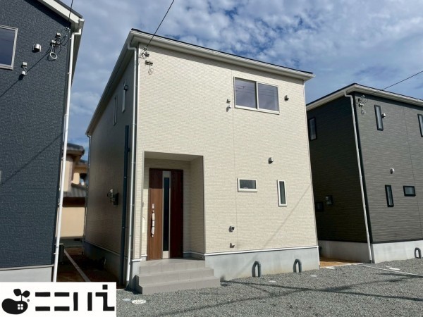 揖保郡太子町太田、新築一戸建ての外観画像です