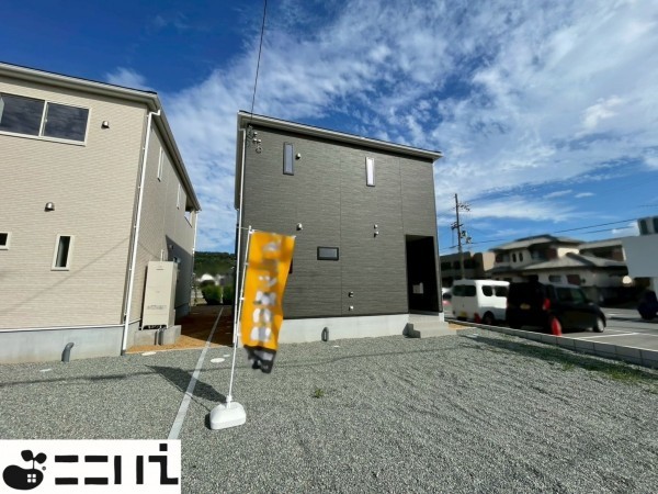 揖保郡太子町太田、新築一戸建ての外観画像です