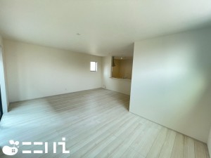 姫路市御立中、新築一戸建ての内装画像です