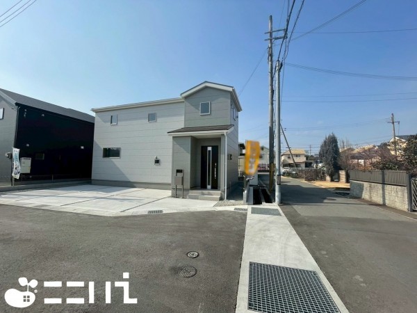 姫路市御立中、新築一戸建ての外観画像です