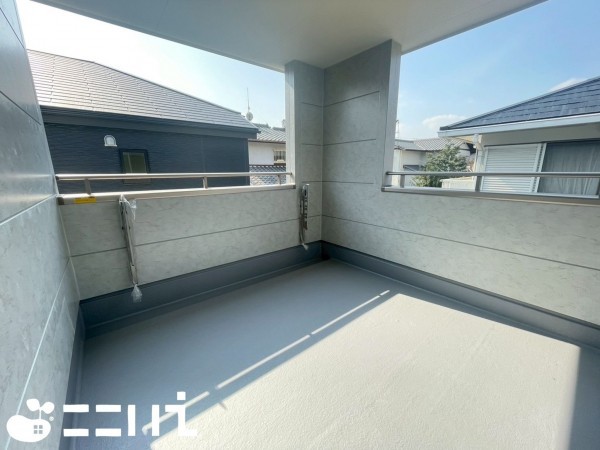 姫路市御立中、新築一戸建てのバルコニー画像です
