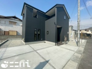 姫路市御立中、新築一戸建ての外観画像です