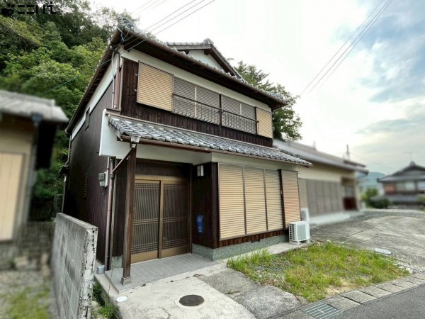 相生市千尋町、中古一戸建ての外観画像です