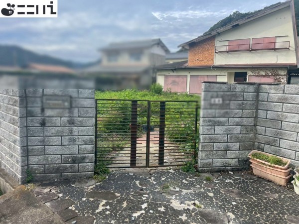 たつの市新宮町下笹、中古一戸建ての玄関画像です