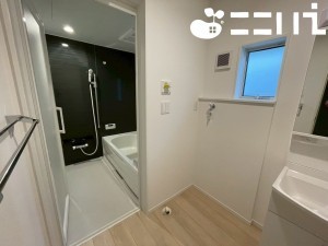 姫路市大津区天満、新築一戸建ての洗面画像です