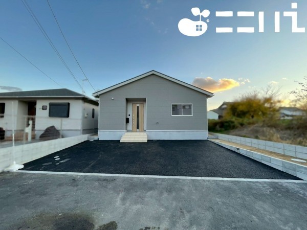 姫路市大津区天満、新築一戸建ての外観画像です