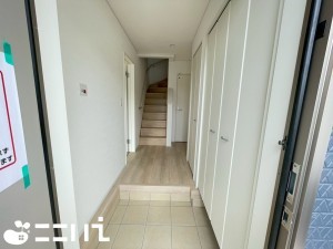 姫路市勝原区山戸、新築一戸建ての玄関画像です