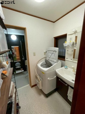 たつの市御津町朝臣、中古一戸建ての洗面画像です