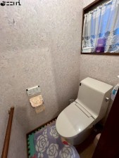 たつの市新宮町宮内、中古一戸建てのトイレ画像です