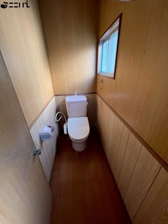 たつの市新宮町宮内、中古一戸建てのトイレ画像です