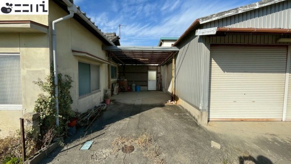 たつの市揖西町住吉、中古一戸建ての玄関画像です