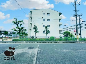 姫路市飾磨区恵美酒、マンションの画像です