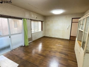 相生市那波野、中古一戸建ての居間画像です